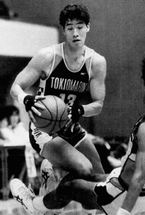 三木晋吉（Mike Shinkichi Miki）日本リーグ（現Bリーグ） 東京海上ビッグブルー 背番号13